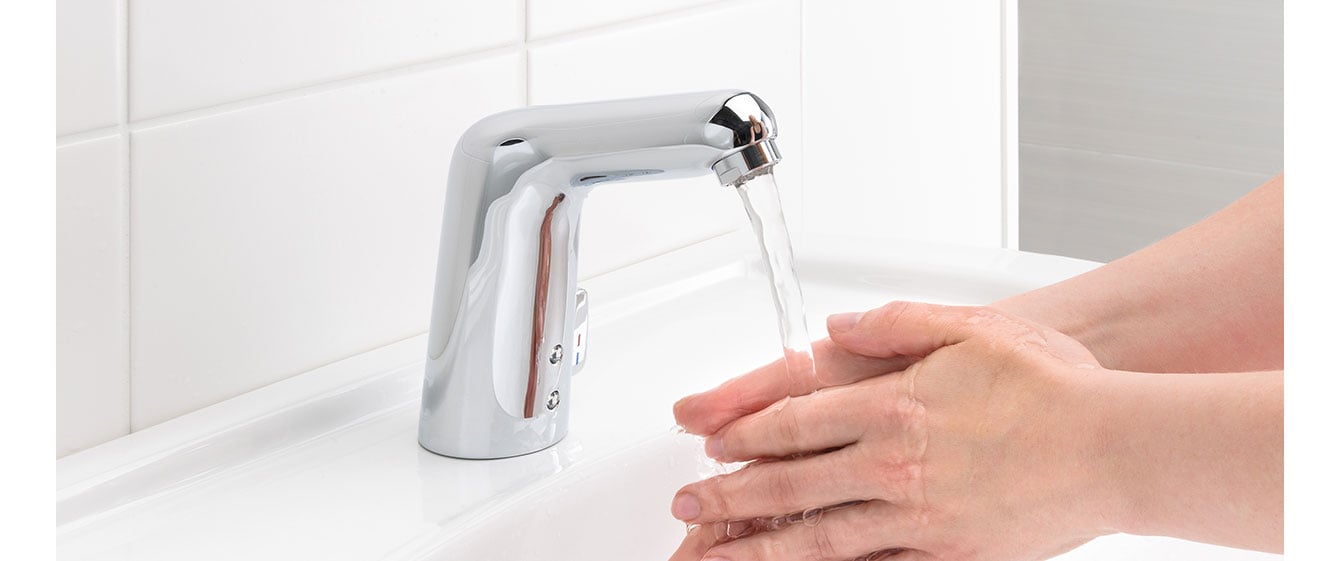 Oras Medipro berøringsfri håndvaskarmatur.